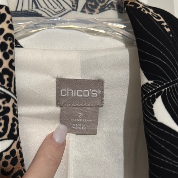 Chico's Black and White Floral Blazer - Picture 2 of 7